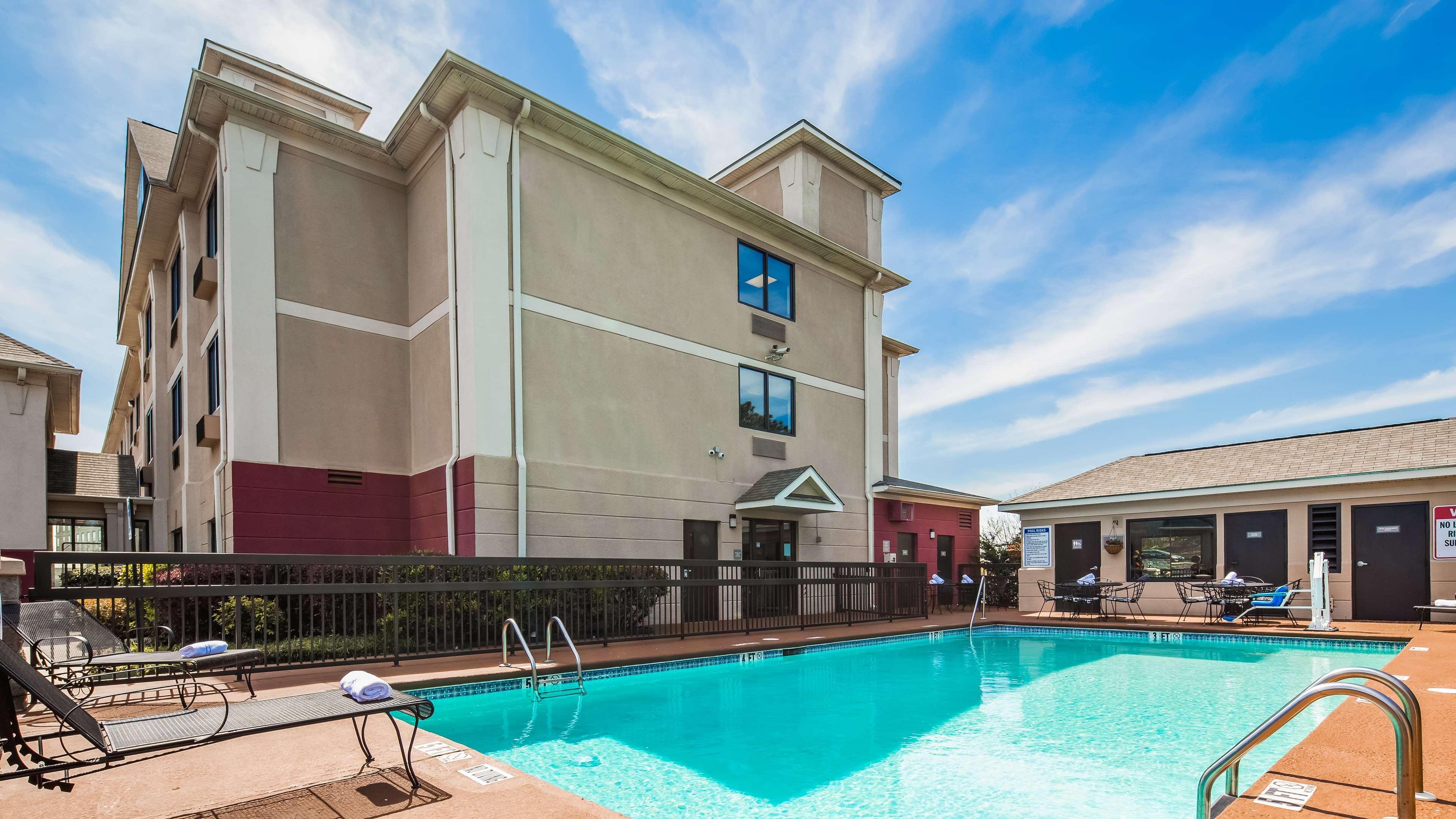 Best Western Augusta West Eksteriør billede