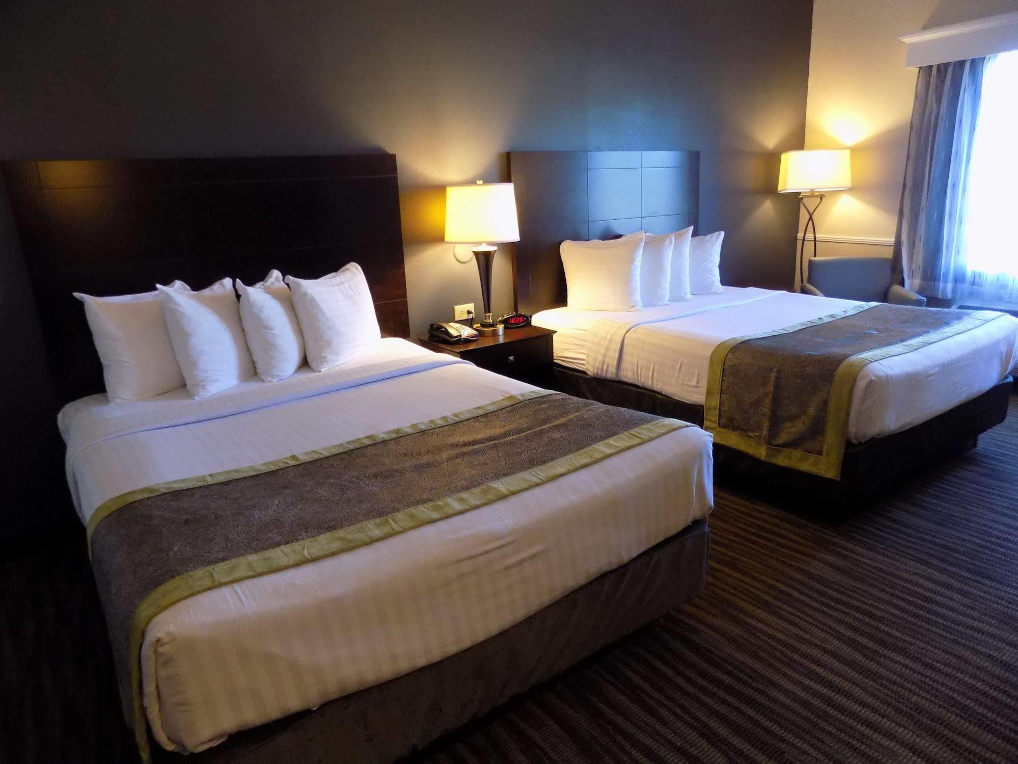 Best Western Augusta West Eksteriør billede